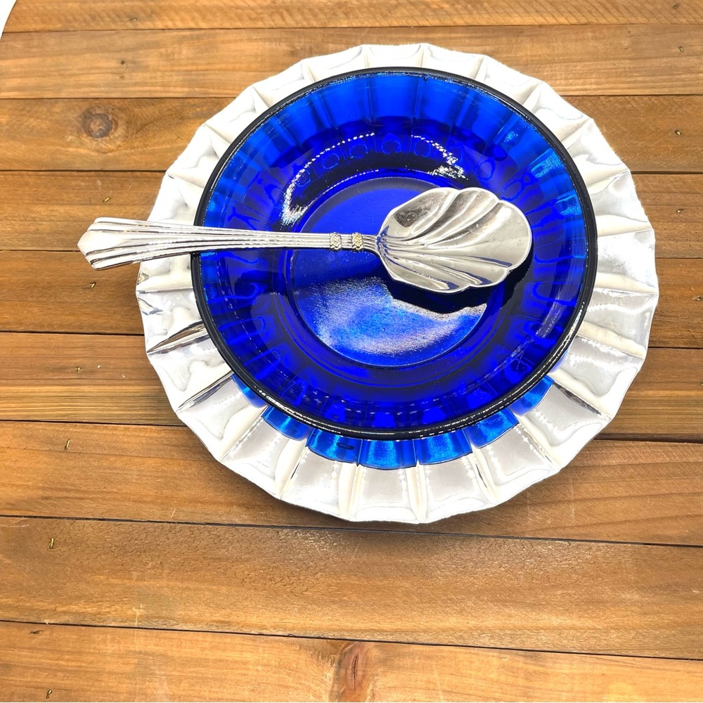 International Silver Company Cobalt Blue Bowl Set – Silver Plated Plate & Spoon,